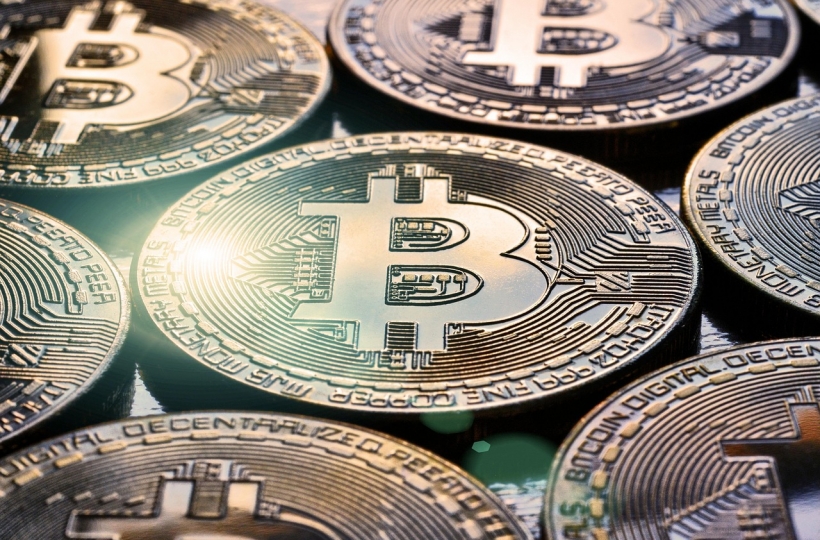 欧意交易所上线稳定币一键仓位功能 首日交易量超5000万美元！